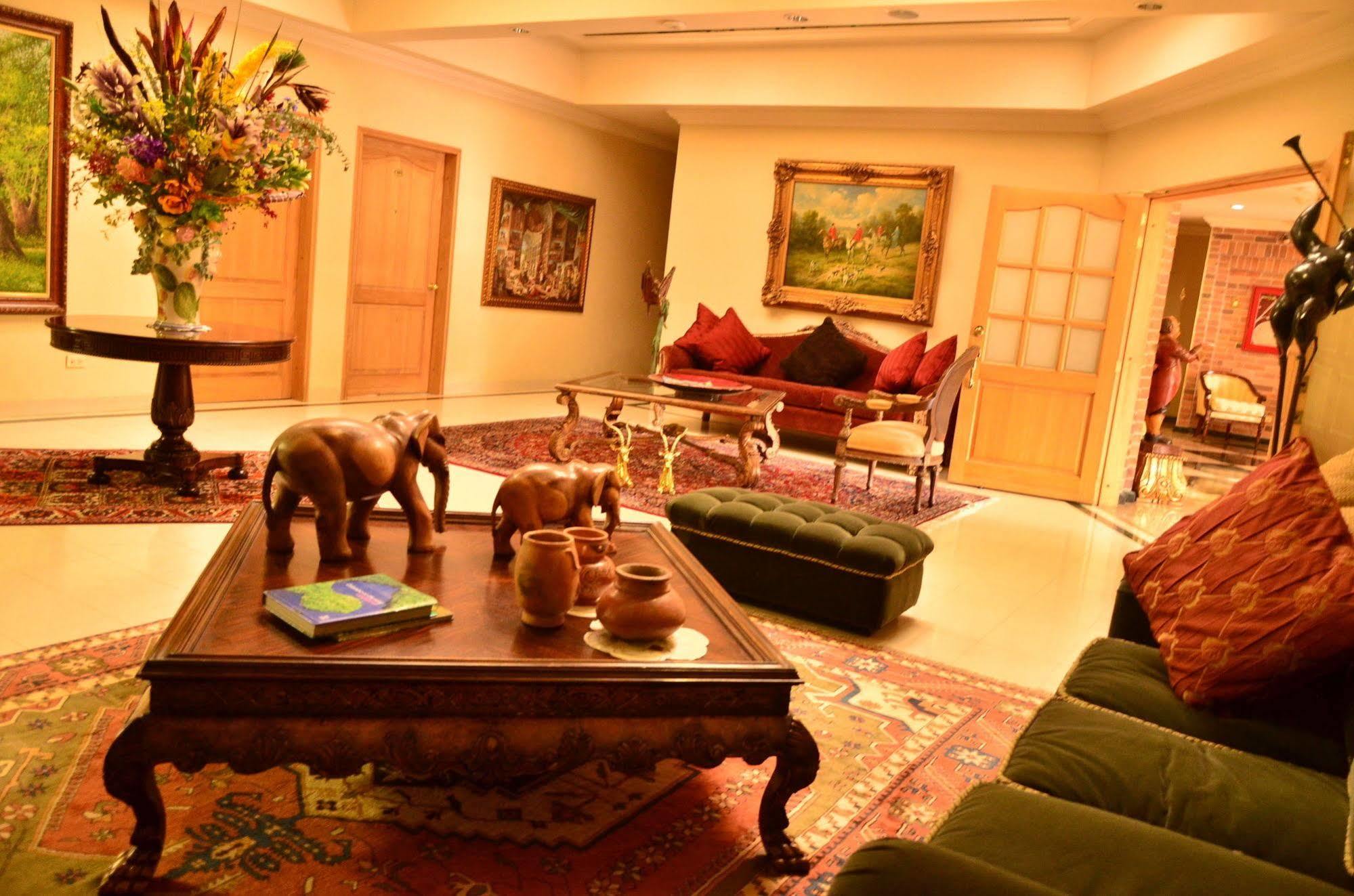 Hotel La Font Boutique Богота Екстериор снимка