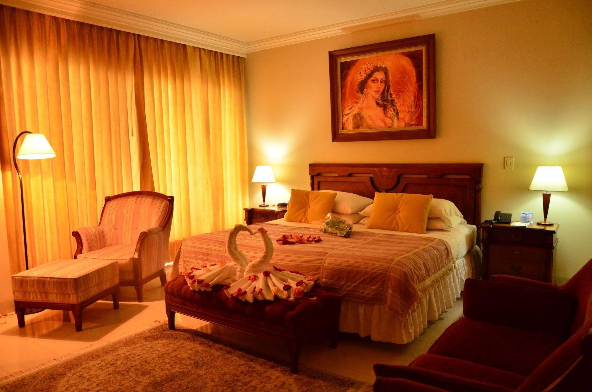 Hotel La Font Boutique Богота Екстериор снимка